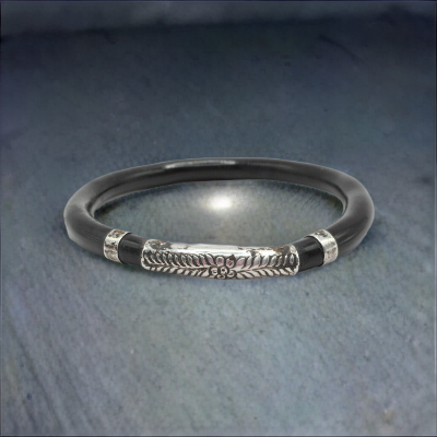 Antique Chinese Black Ebony Wood .800 Silver Bangle Bracelet with intricate silver detailing, showcasing traditional Chinese craftsmanship in a unique and elegant design.